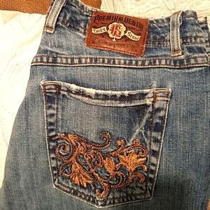 LUCKY BRAND 4/27 jeans by Gene Montesano